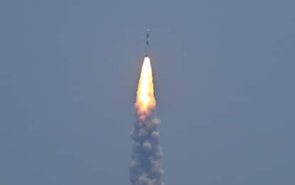 India, lanciata in orbita una sonda per l'osservazione del Sole