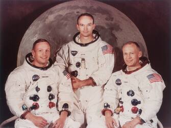 1969:  Group publicity portrait of Apollo 11 astronauts Neil Armstrong, Michael Collins, and Edwin 'Buzz' Aldrin wearing spacesuits.  (Photo by Hulton Archive/Getty Images)