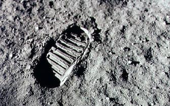 376713 01: Neil Armstrong steps into history July 20, 1969 by leaving the first human footprint on the surface of the moon. The 30th anniversary of the Apollo 11 landing on the moon is being commemorated on July 20, 1999. (Photo by NASA/Newsmakers)