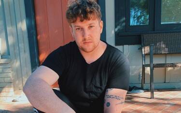 Corey La Barrie morto in un incidente d'auto il giorno del compleanno
