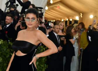 Kylie Jenner arrives for the 2018 Met Gala on May 7, 2018, at the Metropolitan Museum of Art in New York. - The Gala raises money for the Metropolitan Museum of Arts Costume Institute. The Gala's 2018 theme is Heavenly Bodies: Fashion and the Catholic Imagination. (Photo by Angela WEISS / AFP)        (Photo credit should read ANGELA WEISS/AFP via Getty Images)