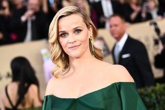 908513804 LOS ANGELES, CA - JANUARY 21: Actor Reese Witherspoon attends the 24th Annual Screen Actors Guild Awards at The Shrine Auditorium on January 21, 2018 in Los Angeles, California. 27522_011 (Photo by Emma McIntyre/Getty Images for Turner)