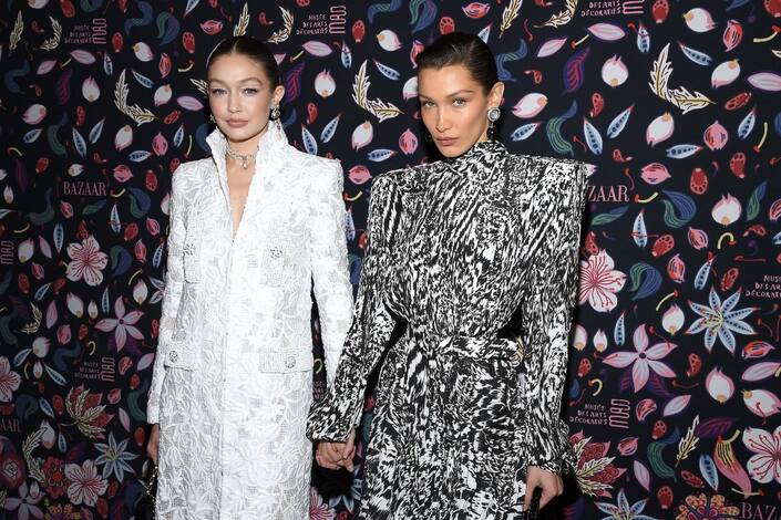 Gigi Hadid Incinta Mostra Per La Prima Volta Il Pancione In Diretta Su Instagram Foto 