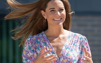 Kate Middleton, a ruba l'abito a fiori di Faithful the Brand