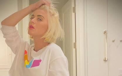Katy Perry su Instagram: "Non si è mai troppo incinte per un crop top"