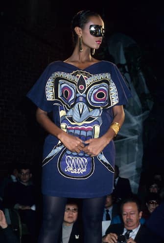 Iman during Kansai Yamamoto Fashion Show - Runway - 1981 in New York City, New York, United States. (Photo by Rose Hartman/WireImage)