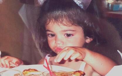 Kylie Jenner, gli auguri di Kim Kardashian: il post su Instagram