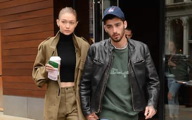 NEW YORK, NY - APRIL 25:  Model Gigi Hadid (L) and singer Zayn Malik  are seen walking in Soho on April 25, 2017 in New York City.  (Photo by Raymond Hall/GC Images)