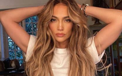 Jennifer Lopez, il nuovo look conquista il pubblico: 3 milioni di like