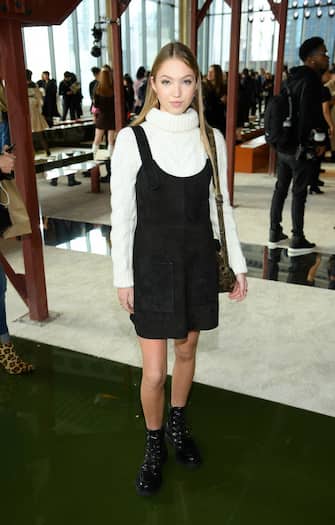 1204882872 NEW YORK, NEW YORK - FEBRUARY 08: Lila Grace Moss Hack attends the Longchamp Fall/Winter 2020 Runway Show at Hudson Commons on February 08, 2020 in New York City. (Photo by Dimitrios Kambouris/Getty Images for Longchamp )