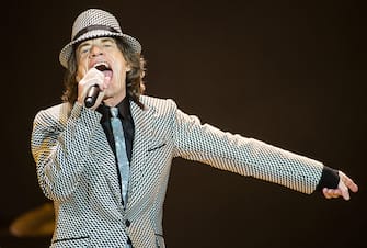 LONDON, ENGLAND - NOVEMBER 25: (STRICTLY EDITORIAL USE ONLY) Mick Jagger of The Rolling Stones perform live at 02 Arena on November 25, 2012 in London, England.  (Photo by Ian Gavan/Getty Images)