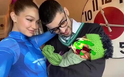 Gigi Hadid e Zayn Malik, su Instagram la prima foto della figlia