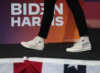 MIAMI, FLORIDA - OCTOBER 31: Democratic Vice Presidential Nominee Sen. Kamala Harris (D-CA) wears shoes with the year 2020 on them as she makes a campaign stop at Florida International University on October 31, 2020 in Miami, Florida. Harris continues to campaign before the November 3rd election day. (Photo by Joe Raedle/Getty Images)