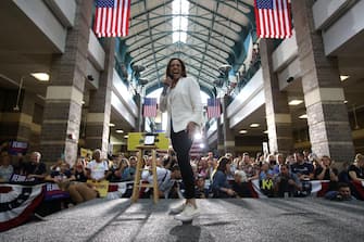1167653137 DAVENPORT, IOWA - AUGUST 12: Democratic presidential candidate U.S. Sen. Kamala Harris (D-CA) speaks during a "For the People" rally on August 12, 2019 in Davenport, Iowa. Kamala Harris finished her five-day river-to-river bus tour across Iowa with a "For the People" rally. (Photo by Justin Sullivan/Getty Images)