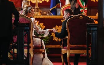Un momento del matrimonio civile tra Silvia Salis e Fausto Brizzi in Campidoglio, Roma 14 novembre 2020. ANSA / FABIO FRUSTACI