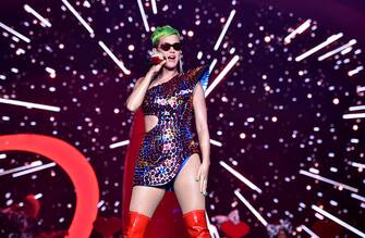 DEL MAR, CA - SEPTEMBER 16:  Singer Katy Perry performs at the 2018 Kaaboo Del Mar Festival at Del Mar Fairgrounds on September 16, 2018 in Del Mar, California.  (Photo by John Shearer/Getty Images for Direct Management)