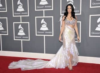 LOS ANGELES, CA - FEBRUARY 13:  Singer Katy Perry arrives at The 53rd Annual GRAMMY Awards held at Staples Center on February 13, 2011 in Los Angeles, California.  (Photo by John Shearer/WireImage)