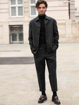LONDON, ENGLAND - JANUARY 07: Actor Jack Brett Anderson wears all Charlie Casely Hayford for Topman during London Fashion Week Men's January 2019 on January 07, 2019 in London, England. (Photo by Kirstin Sinclair/Getty Images)