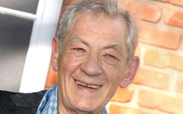 Ian McKellen felice del coming out di Elliot Page
