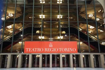 Facciamo Luce sul Teatro, il Regio si illumina per aderire all'iniziativa. Torino, 22 febbraio 2021 ANSA/JESSICA PASQUALON