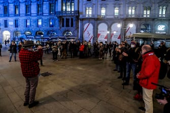 Illuminato il Piccolo Teatro di via Rovello come iniziativa per chiedere la riapertura dei teatri a Milano, 22 febbraio 2021. ANSA/Mourad Balti Touati