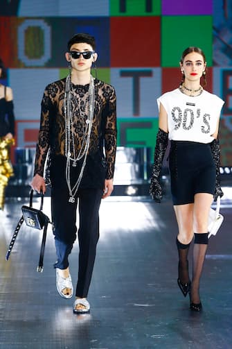 Un momento della sfilata della collezione maschile autunno inverno 2021-22 firmata Dolce e Gabbana, Milano, 1 marzo 2021. ANSA/UFFICIO STAMPA +++ NO SALES, EDITORIAL USE ONLY +++
