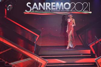 SANREMO, ITALY - MARCH 03:  Elodie is seen on stage at the 71th Sanremo Music Festival 2021 at Teatro Ariston on March 03, 2021 in Sanremo, Italy. (Photo by Jacopo Raule / Daniele Venturelli/Getty Images)