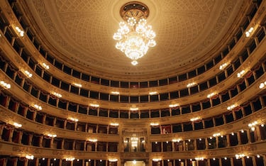 MILAN, ITALY - NOVEMBER 12:  A general view of the newly renovated Teatro Alla Scala on November 12, 2004 in Milan, Italy. The building - the most famous opera theatre in Italy - will be reopened after two years of restoration on December 7, 2004. (Photo by Giuseppe Cacace/Getty Images)