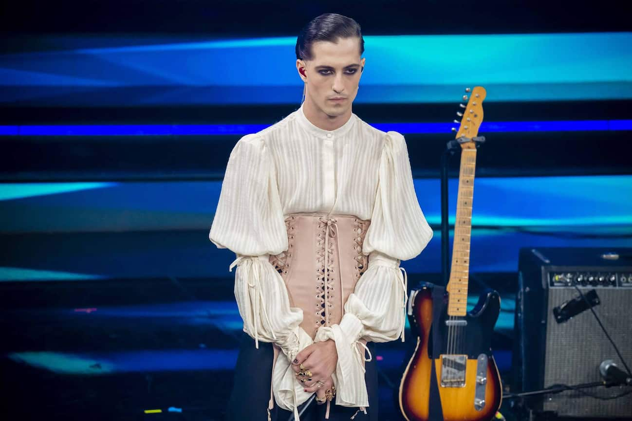 Sanremo 2021 Gli Abiti Dei Maneskin Al Festival Look Stilista Vestiti Porn Sex Picture 