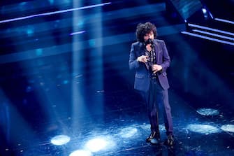 SANREMO, ITALY - MARCH 05: Francesco Renga is seen on stage during the 71th Sanremo Music Festival 2021 at Teatro Ariston on March 05, 2021 in Sanremo, Italy. (Photo by Jacopo M. Raule/Getty Images)