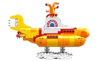 LEGO Yellow Submarine