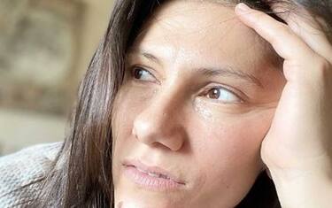 Covid, Elisa dice addio agli zii: “Buon viaggio nella Luce, sarete sempre con noi"