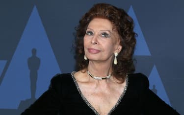 Sophia Loren cover kika