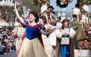 DISNEY PARKS MAGICAL CHRISTMAS DAY PARADE - "Disney Parks Magical Christmas Day Parade" airs Wednesday, Dec. 25, from 10:00 a.m.-12:00 p.m. EST, 9:00-11:00 a.m. CST/MST/PST; airtimes vary, check listings, on ABC and on the ABC app. Disney's annual Christmas celebration airs Christmas morning on ABC hosted by artist Matthew Morrison, singer-songwriter and TV host Emma Bunton, and TV host Jesse Palmer. Joining as co-hosts are ABC's "black-ish" star Marsai Martin with Hollywood Records Artist and Disney's "The Lion King" star JD McCrary, who voiced young Simba in the live-action film. Presented from Cinderella Castle at Walt Disney World Resort in Florida and Sleeping Beauty Castle at Disneyland Resort in California, the show features the Christmas Day Parade down Main Street U.S.A., heartwarming stories and amazing celebrity performances. (Image Group LA/ABC via Getty Images)
SNOW WHITE