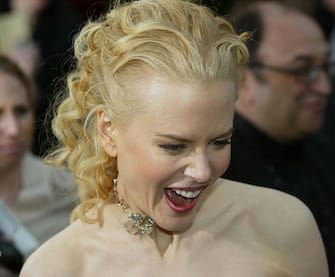 HOLLYWOOD, CA - FEBRUARY 29:  (HOLLYWOOD REPORTER AND US TABS OUT) Actress Nicole Kidman attends the 76th Annual Academy Awards at the Kodak Theater on February 29, 2004 in Hollywood, California.  (Photo by Frank Micelotta/Getty Images) 