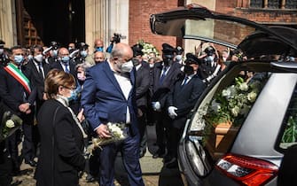 The coffin of Italian ballet dancer Carla Fracci leaves the San Marco church following her funeral, in Milan, Italy, 29 May 2021. ANSA/ MATTEO CORNER