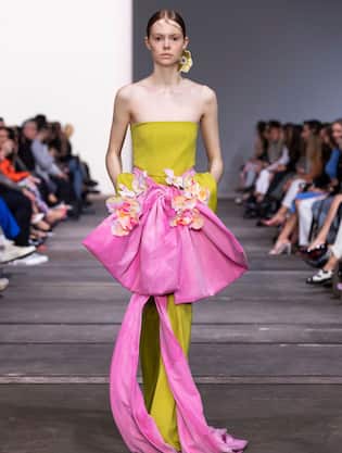 Moda, come indossare il rosa: 25 idee di abiti e outfit pink. FOTO