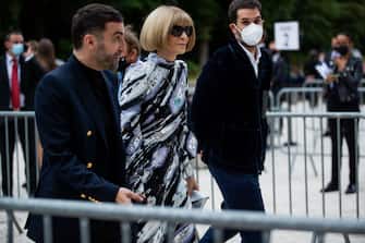 PARIS, FRANCE - JULY 05: Nicolas Ghesquiere and Anna Wintour is seen wearing a dress outside Louis Vuitton Parfum Hosts Dinner at Fondation Louis Vuitton on July 05, 2021 in Paris, France. (Photo by Christian Vierig/Getty Images)