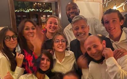 Vacanze in Italia: George Clooney torna nella sua villa. FOTO