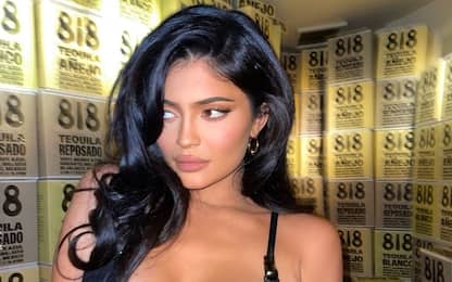 Kylie Jenner, una limited edition dei suoi cosmetici per il compleanno