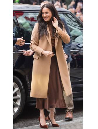 1198059054 LONDON, ENGLAND - JANUARY 07: Meghan, Duchess of Sussex arriveS at Canada House on January 07, 2020 in London, England. (Photo by Samir Hussein/WireImage)