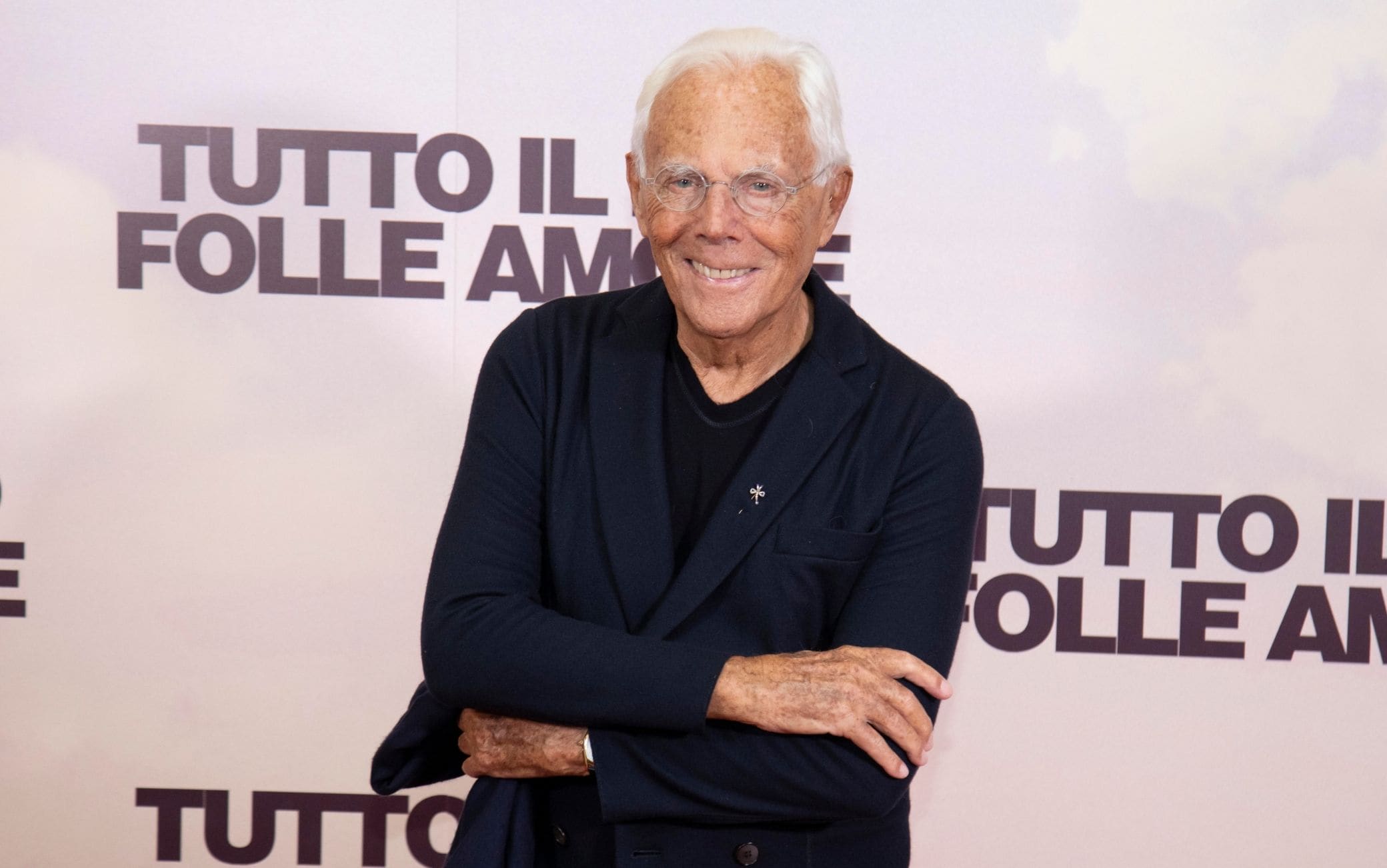 Giorgio Armani ha comprato uno stabilimento balneare a Forte dei Marmi - Vimarsana News