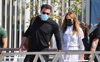 VENICE, ITALY - SEPTEMBER 09:  Ben Affleck and Jennifer Lopez arrives at the 78th Venice International Film Festival on September 09, 2021 in Venice, Italy. (Photo by Stephane Cardinale - Corbis/Corbis via Getty Images)