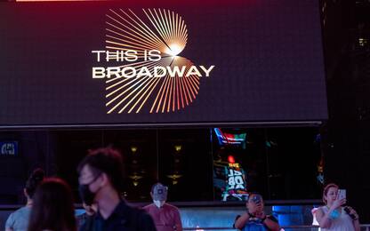 New York, i teatri di Broadway riaprono dopo lo stop per Covid. FOTO