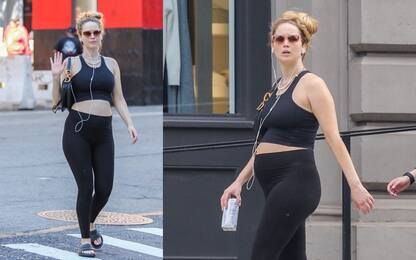 Jennifer Lawrence incinta, le foto con il pancione a New York