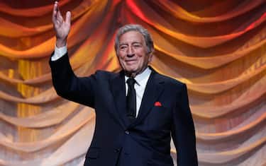NEW YORK, NY - SEPTEMBER 27: Tony Bennett performs at the Clinton Global Citizen Awards during the second day of the 2015 Clinton Global Initiative's Annual Meeting at the Sheraton New York Hotel & Towers on September 27, 2015 in New York City.  (Photo by JP Yim/Getty Images)