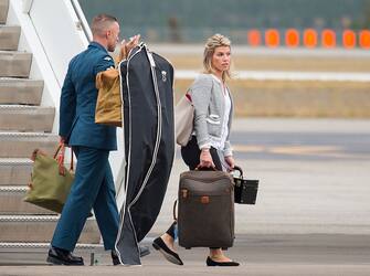610834200 WHITEHORSE, CANADA - SEPTEMBER 27: The Duchess of Cambridge's PA and Stylist Natasha Archer arrives at Whitehorse Airport on September 27, 2016 in Whitehorse, Canada. Prince William, Duke of Cambridge, Catherine, Duchess of Cambridge, Prince George and Princess Charlotte are visiting Canada as part of an eight day visit to the country taking in areas such as Bella Bella, Whitehorse and Kelowna. (Photo by Dominic Lipinski - WPA Pool/Getty Images)