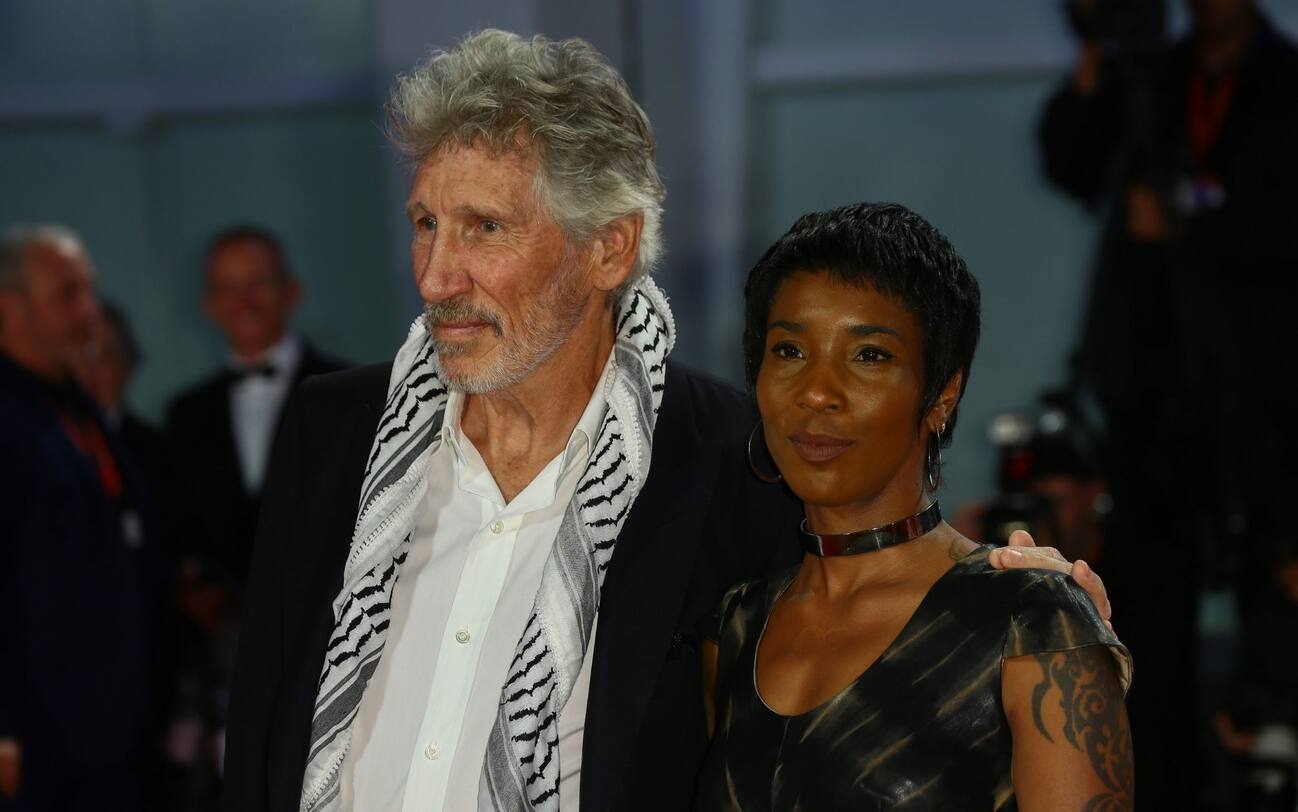 Pink Floyd Roger Waters Ha Sposato Kamilah Chavis A 78 Anni Le Foto Pink Floyd Roger Waters Ha Sposato Kamilah Chavis A 78 Anni Le Foto