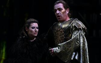 Attori teatrali Attori durante una scena dell'opera La Calisto al Teatro alla Scala di Milano