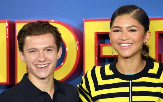 Tom Holland e Zendaya stanno insieme: la conferma della coppia in un